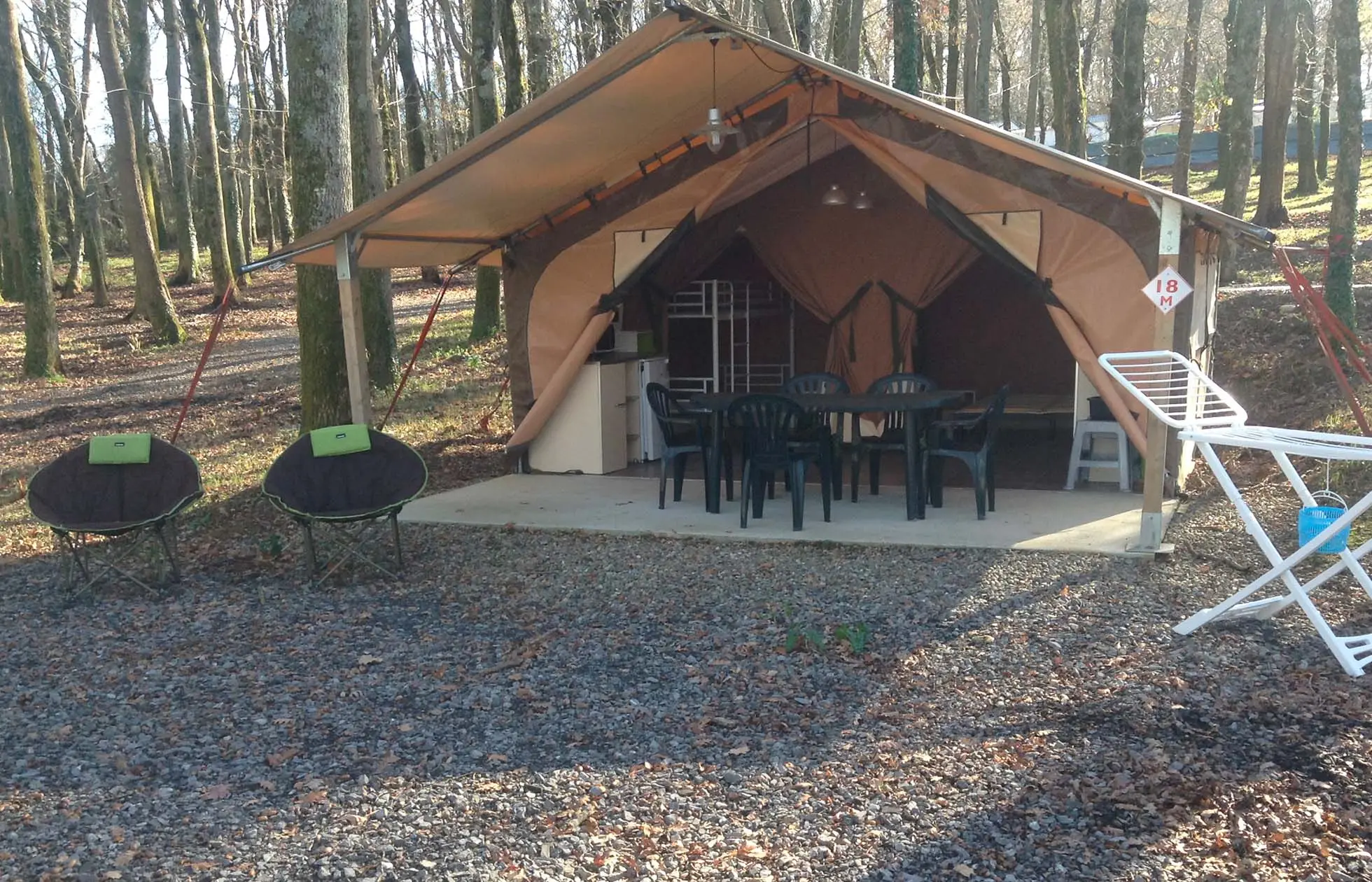 19 - Camping de la Corniche - Hébergement