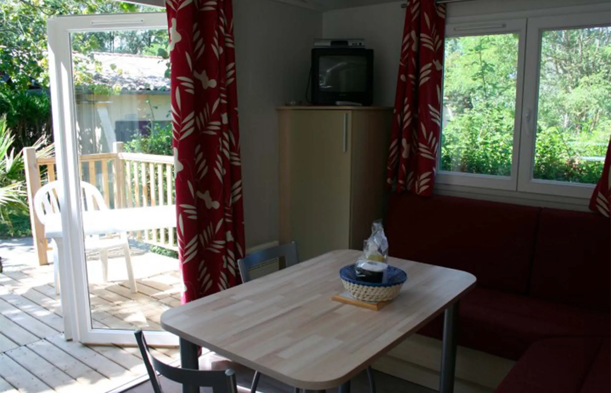 23 - Camping de la Corniche - Hébergement