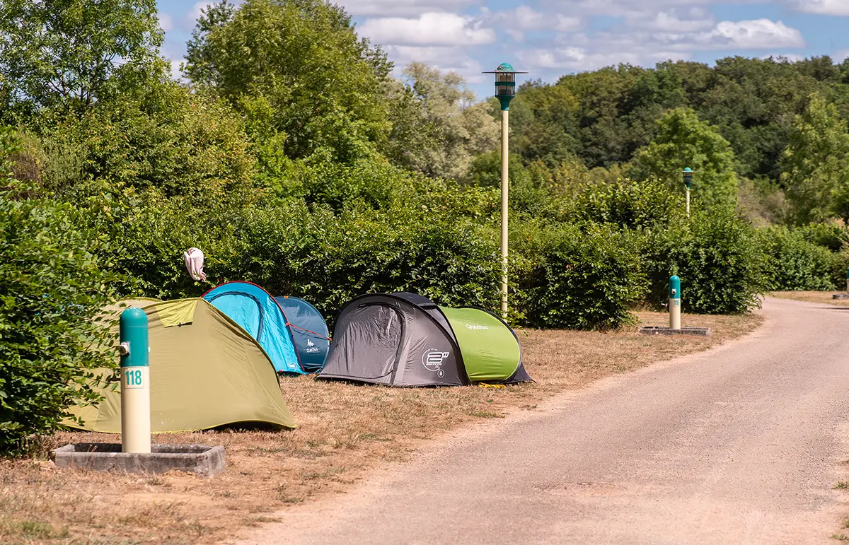 28 - Camping des Lacs - Hébergement