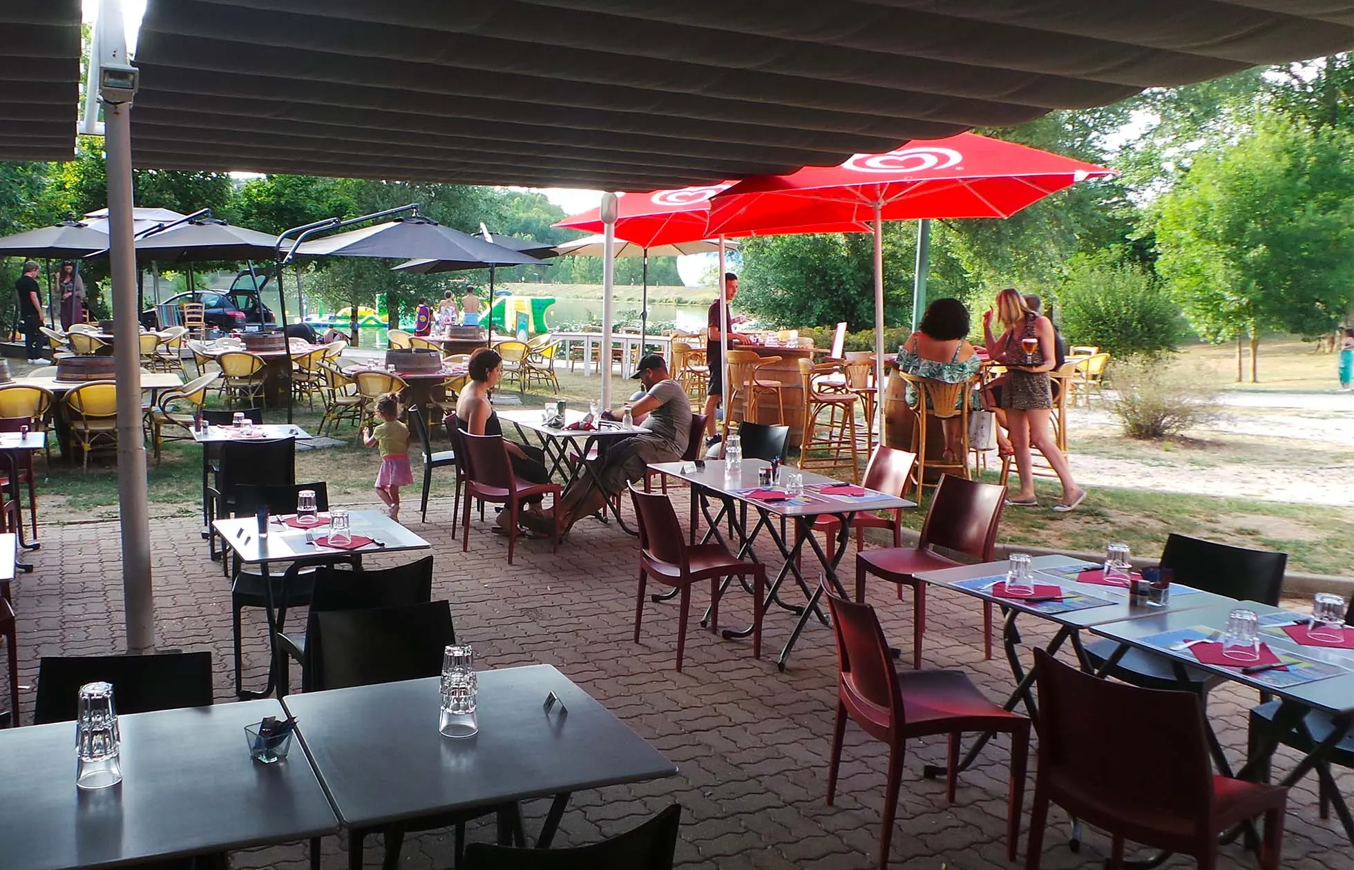 25 - Camping du Lac de La Thésauque - Service