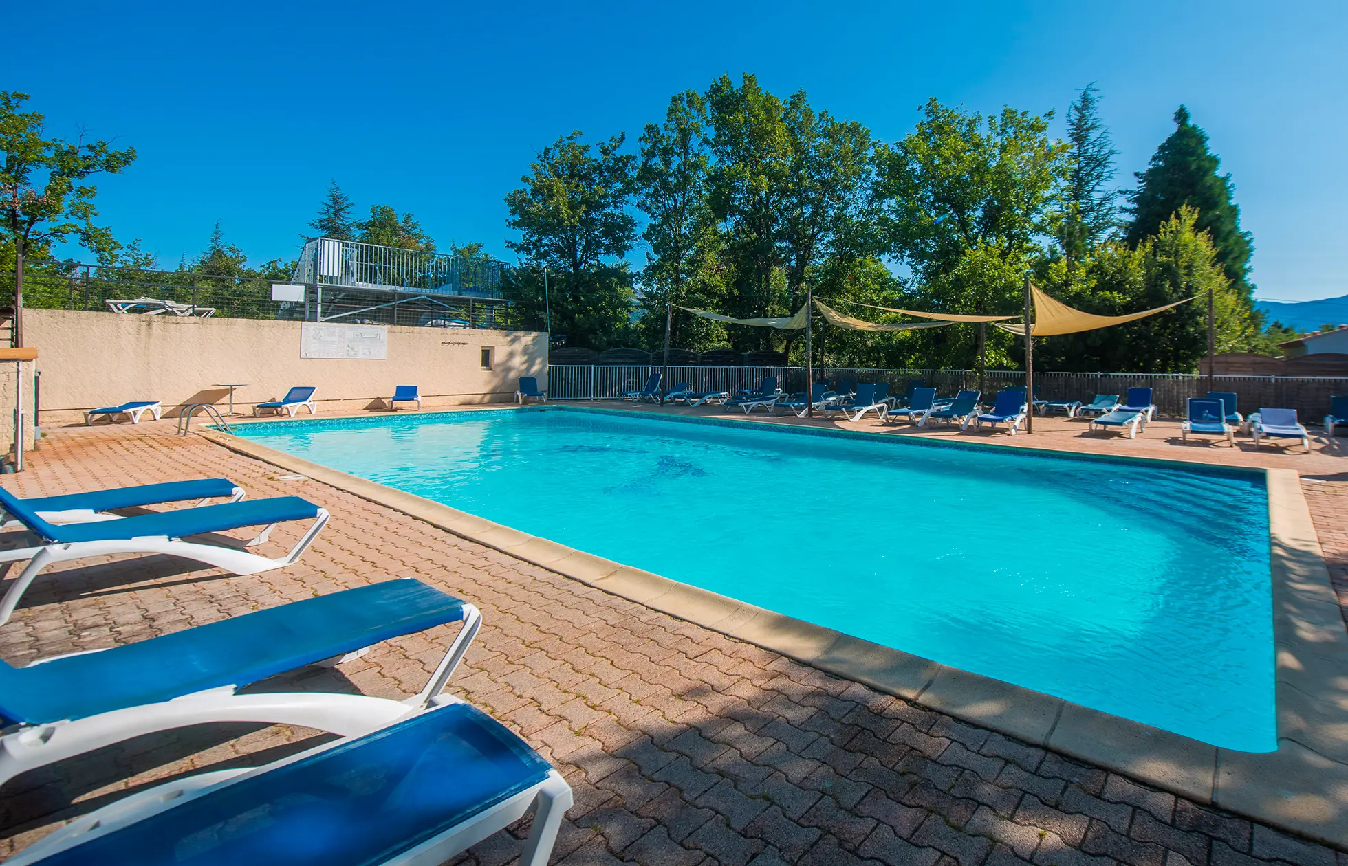 05 - Camping Jas du Moine - Piscine