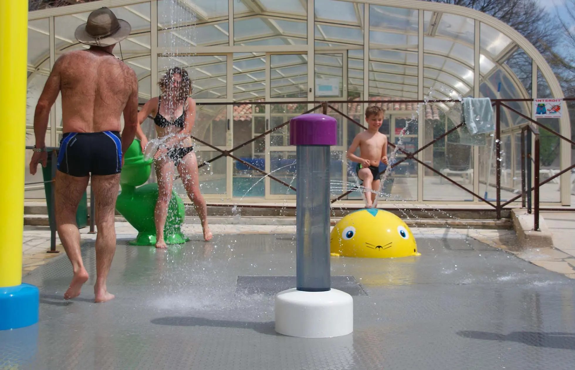 04 - Camping La Beaume - Piscine