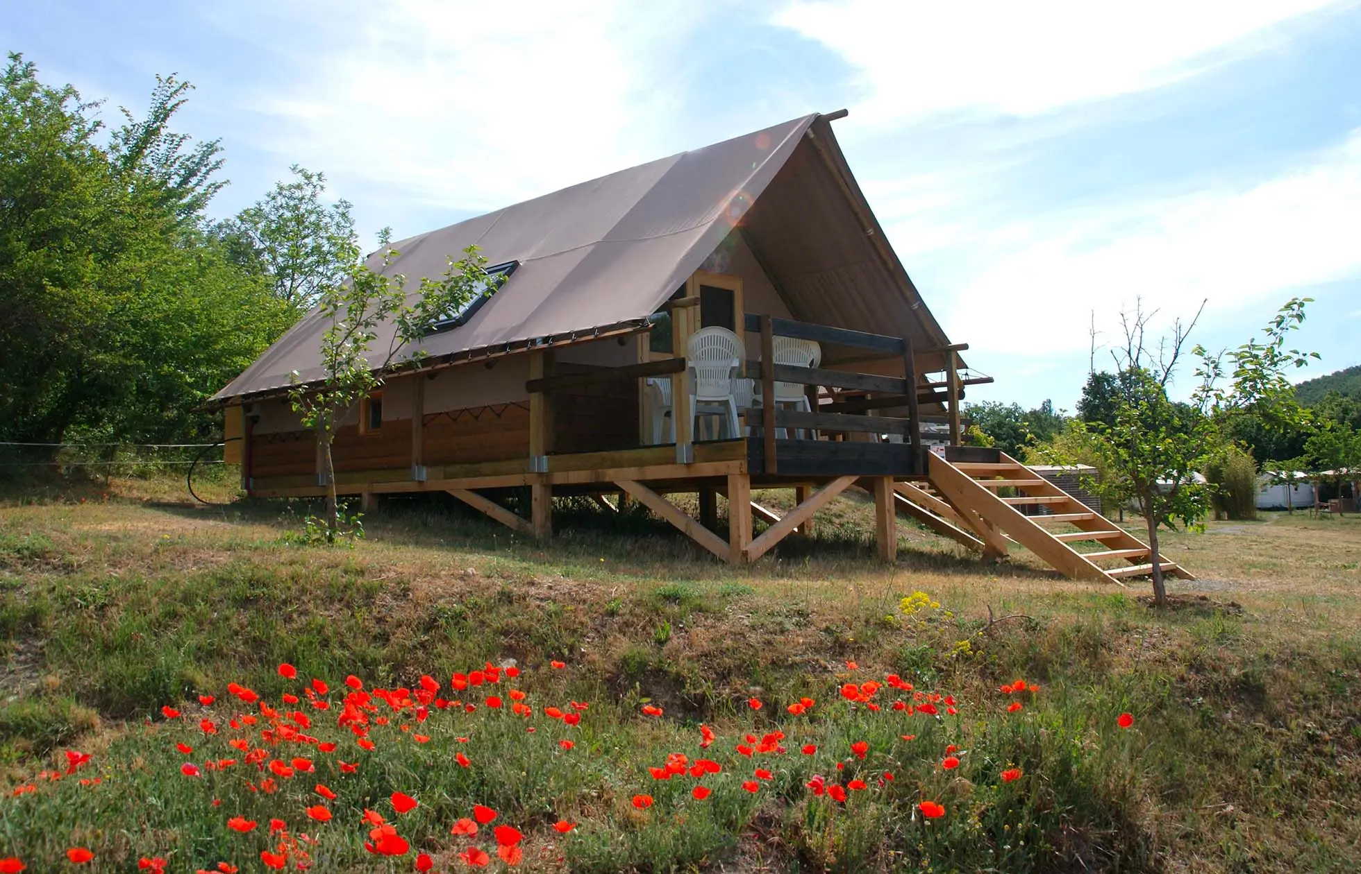 15 - Camping La Beaume - Hébergement