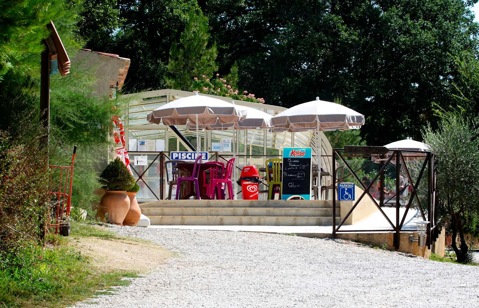 25 - Camping La Beaume - Service