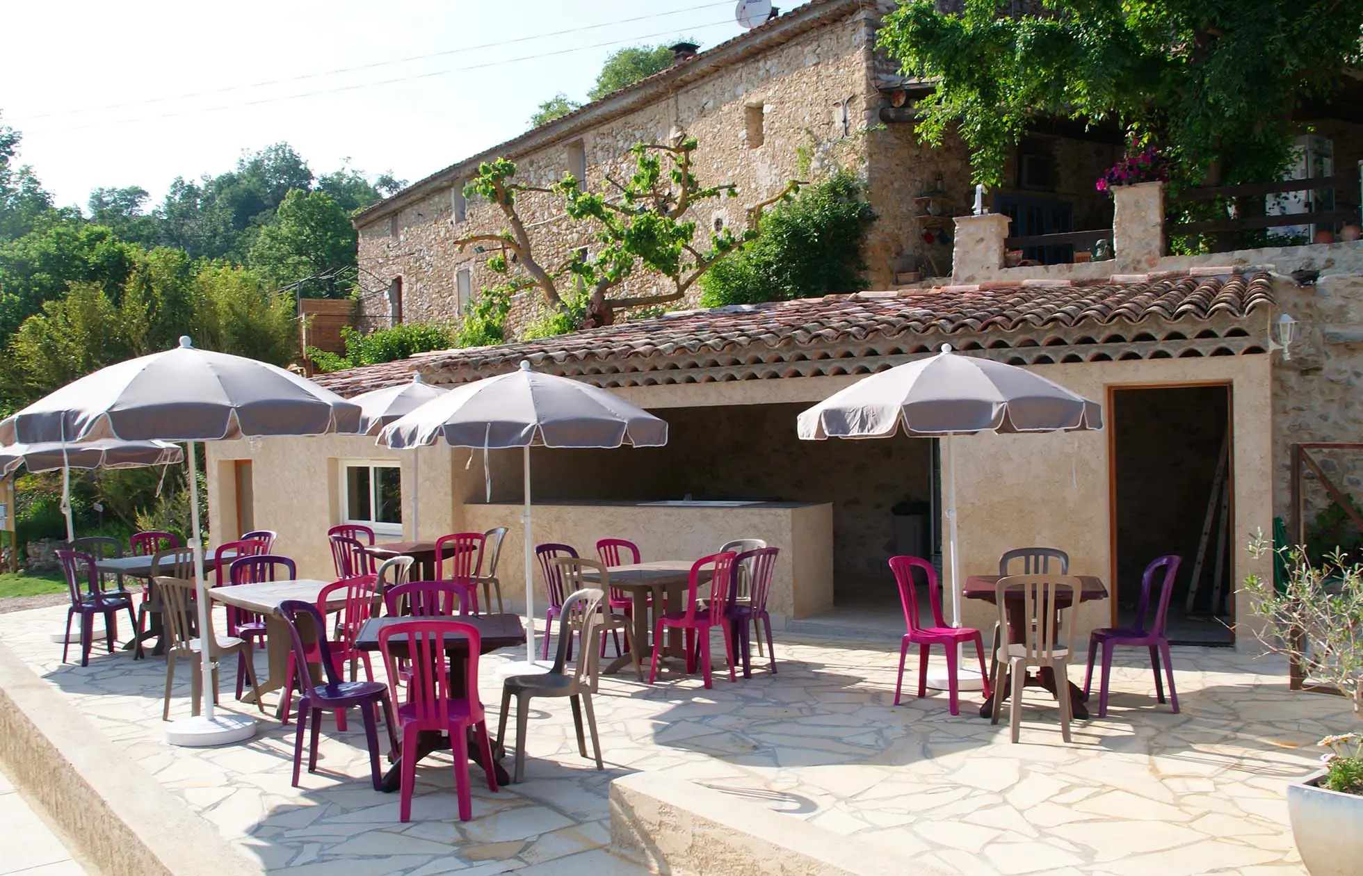 26 - Camping La Beaume - Service