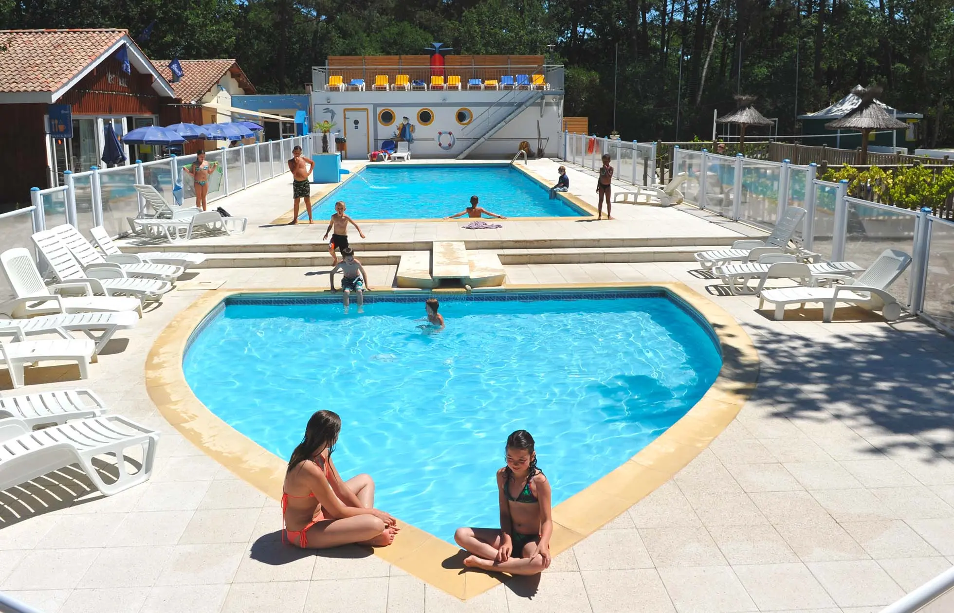 09 - Camping La Canadienne - Piscine
