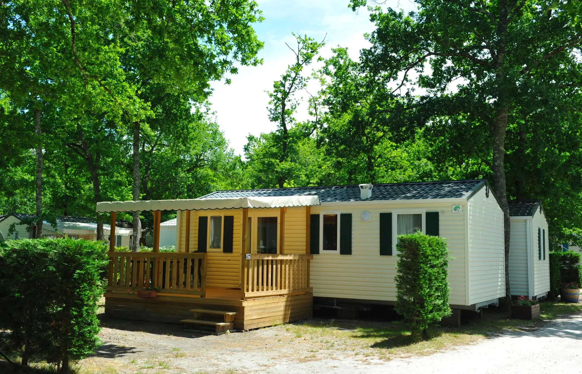 24 - Camping La Canadienne - Hébergement