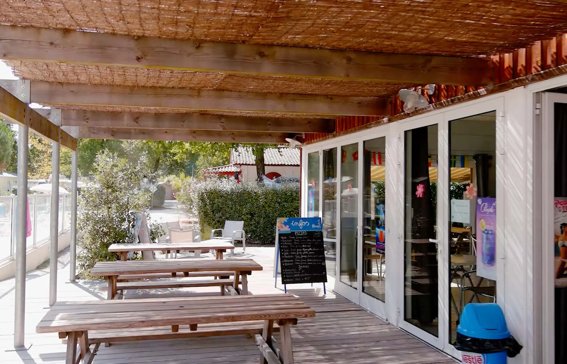 27 - Camping La Canadienne - Service