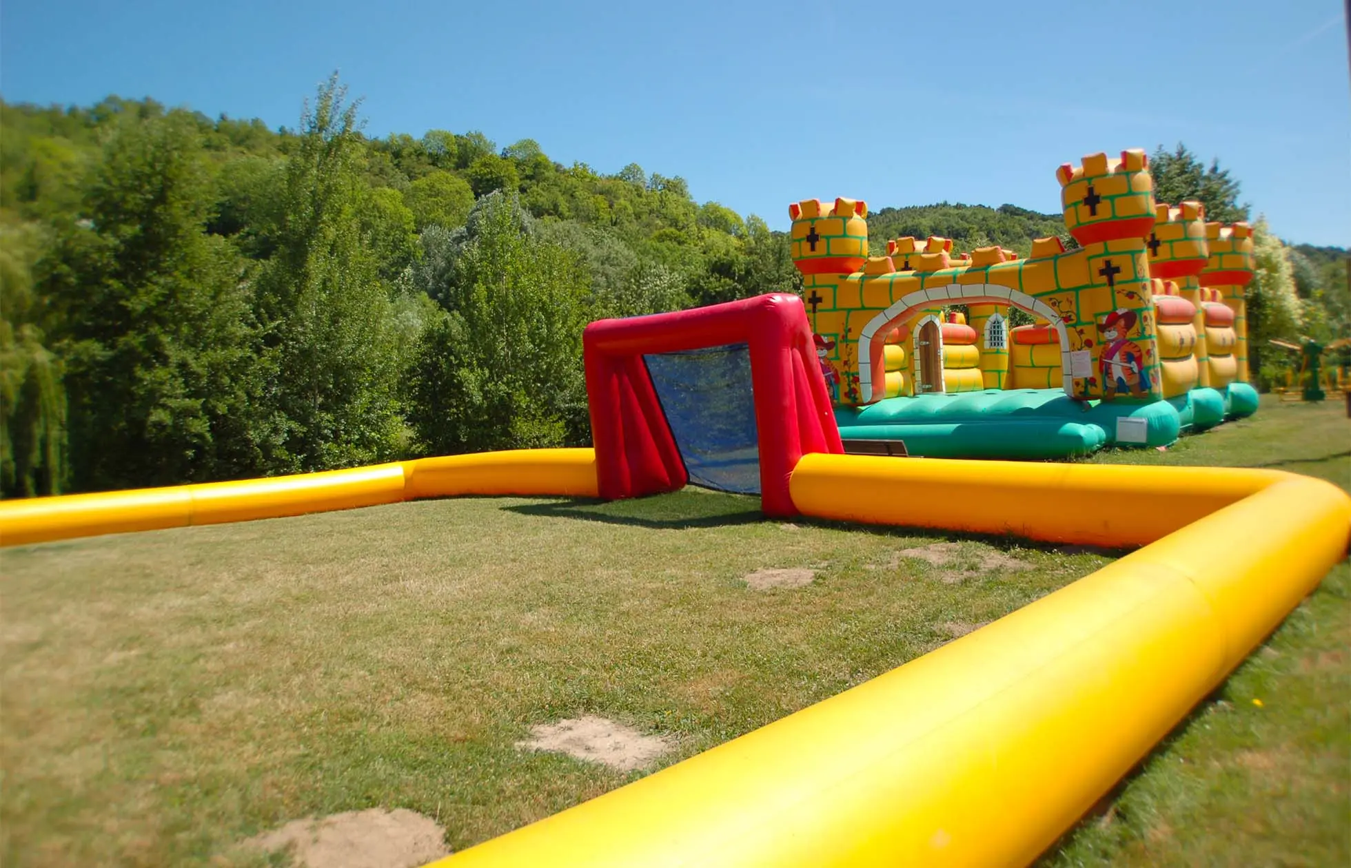 11 - Camping L'Île des Trois Rois - Aire de jeux