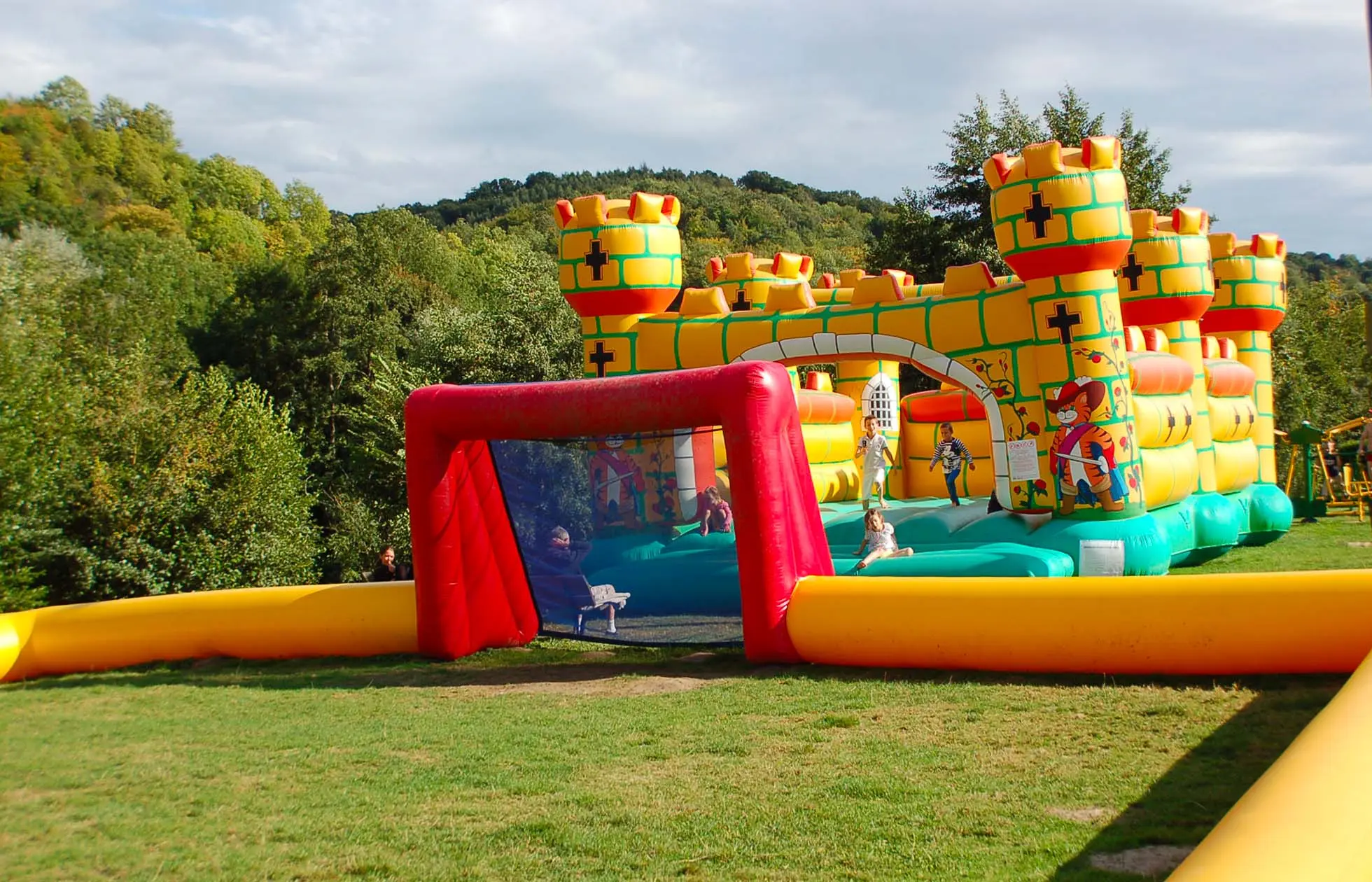 12 - Camping L'Île des Trois Rois - Aire de jeux