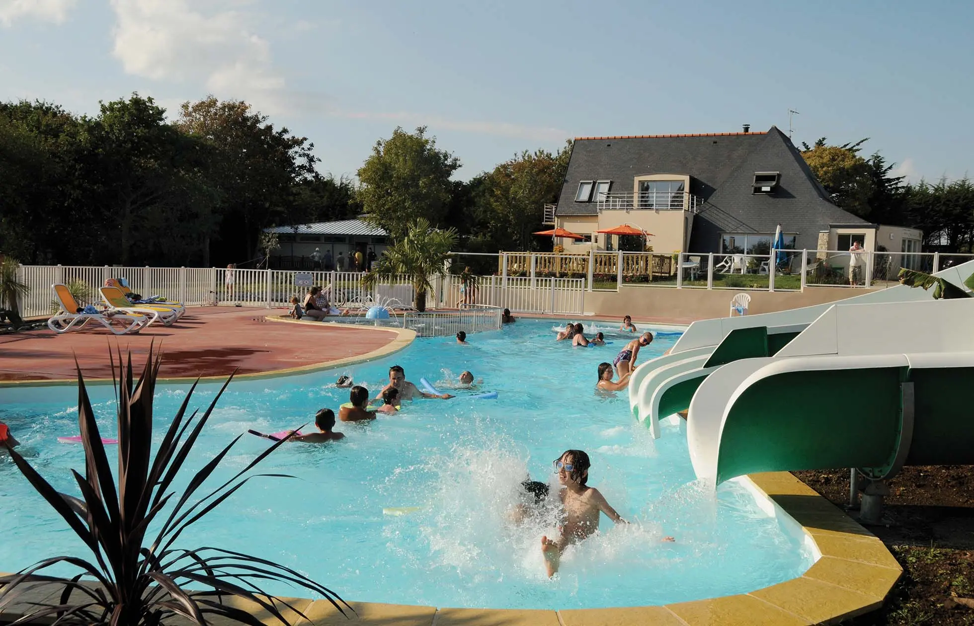 02 - Camping La Grande Plage - Piscine