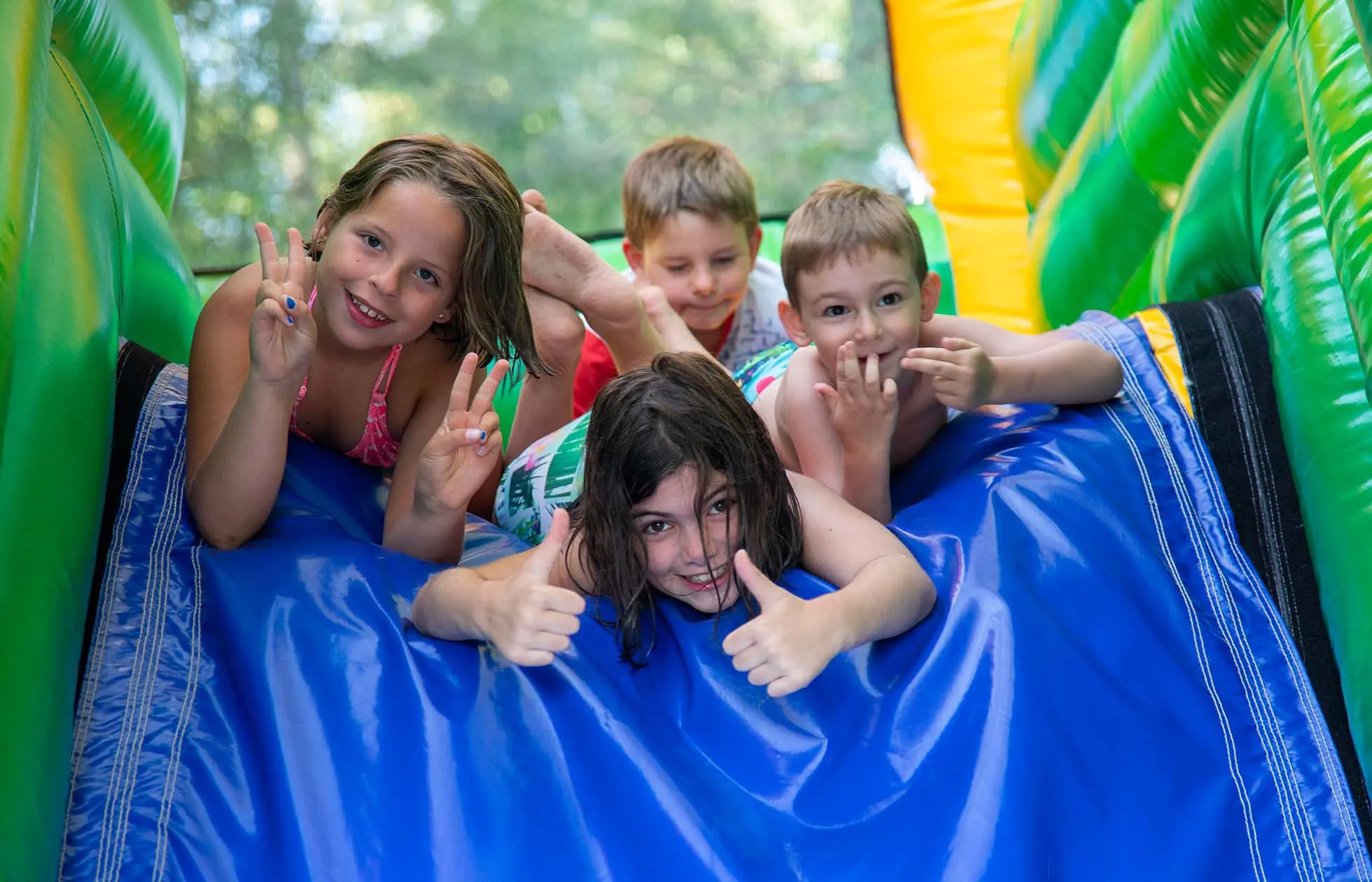 18 - Camping La Plage - Aire de jeux