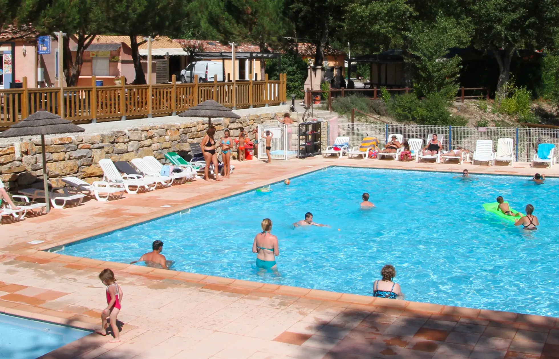 11 - Camping La Rivière - Piscine