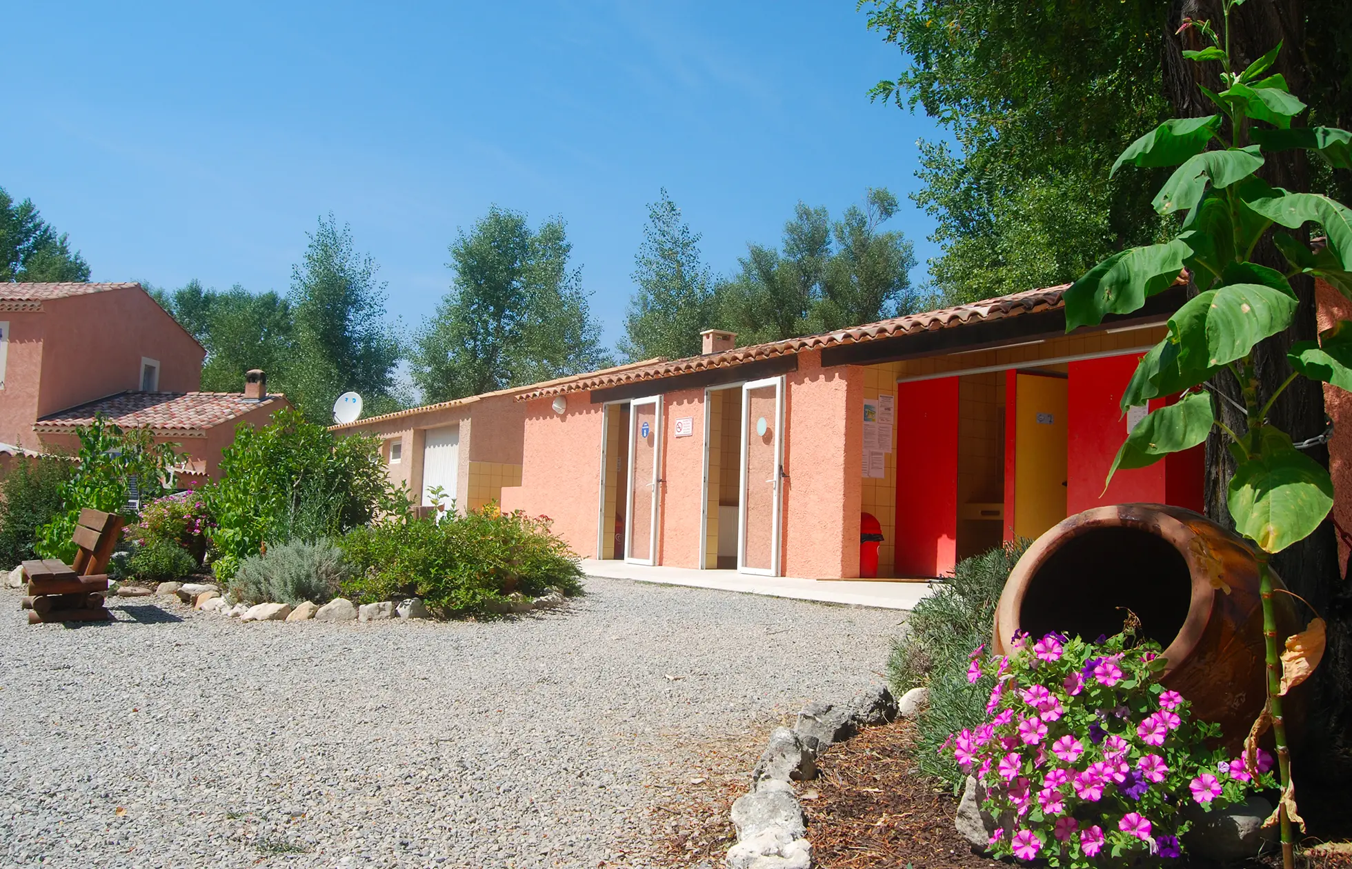 31 - Camping La Rivière - Service
