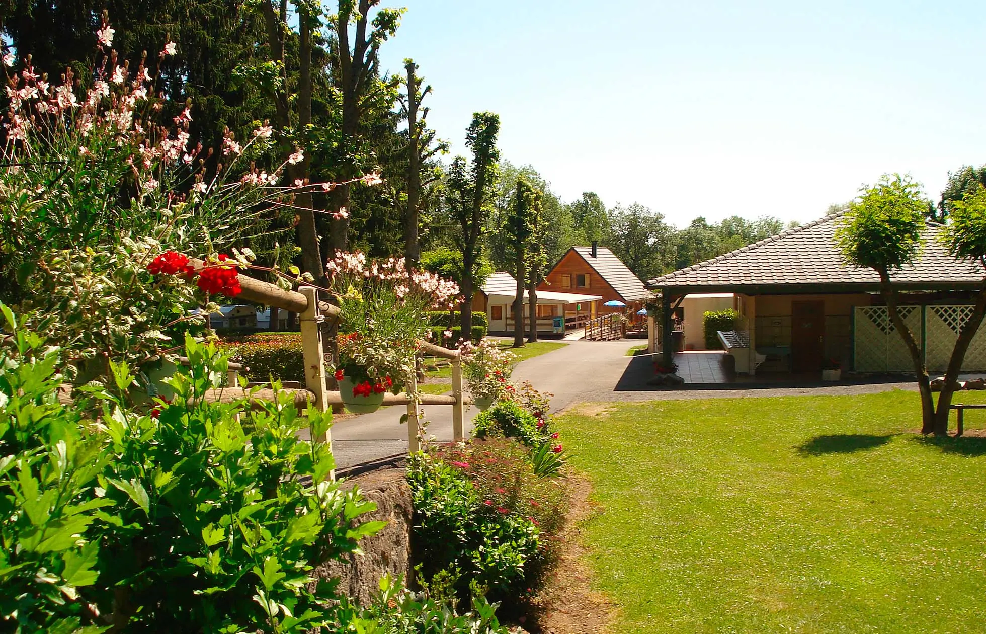 12 - Camping La Valée Verte - Hébergement