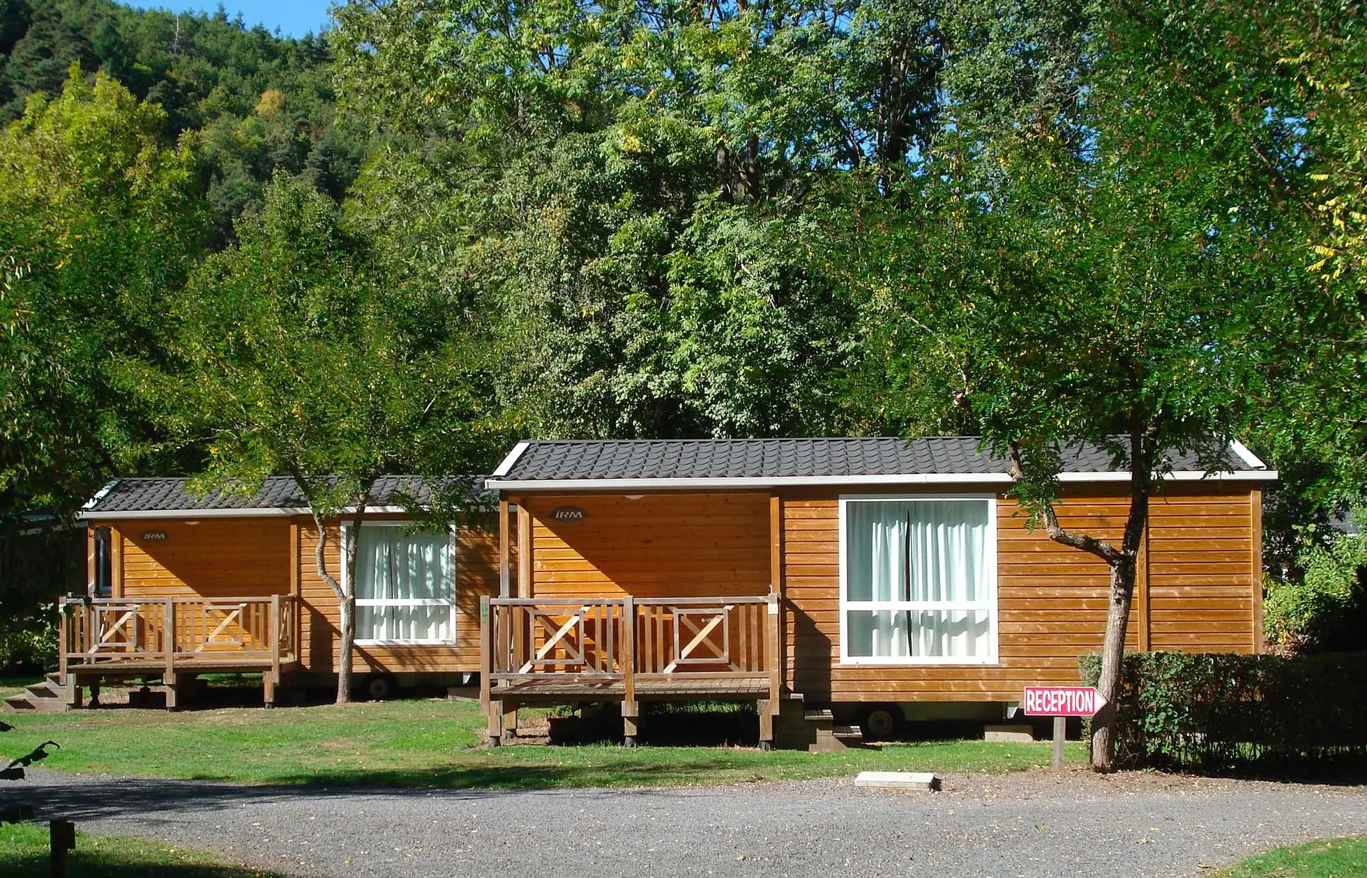 14 - Camping La Valée Verte - Hébergement