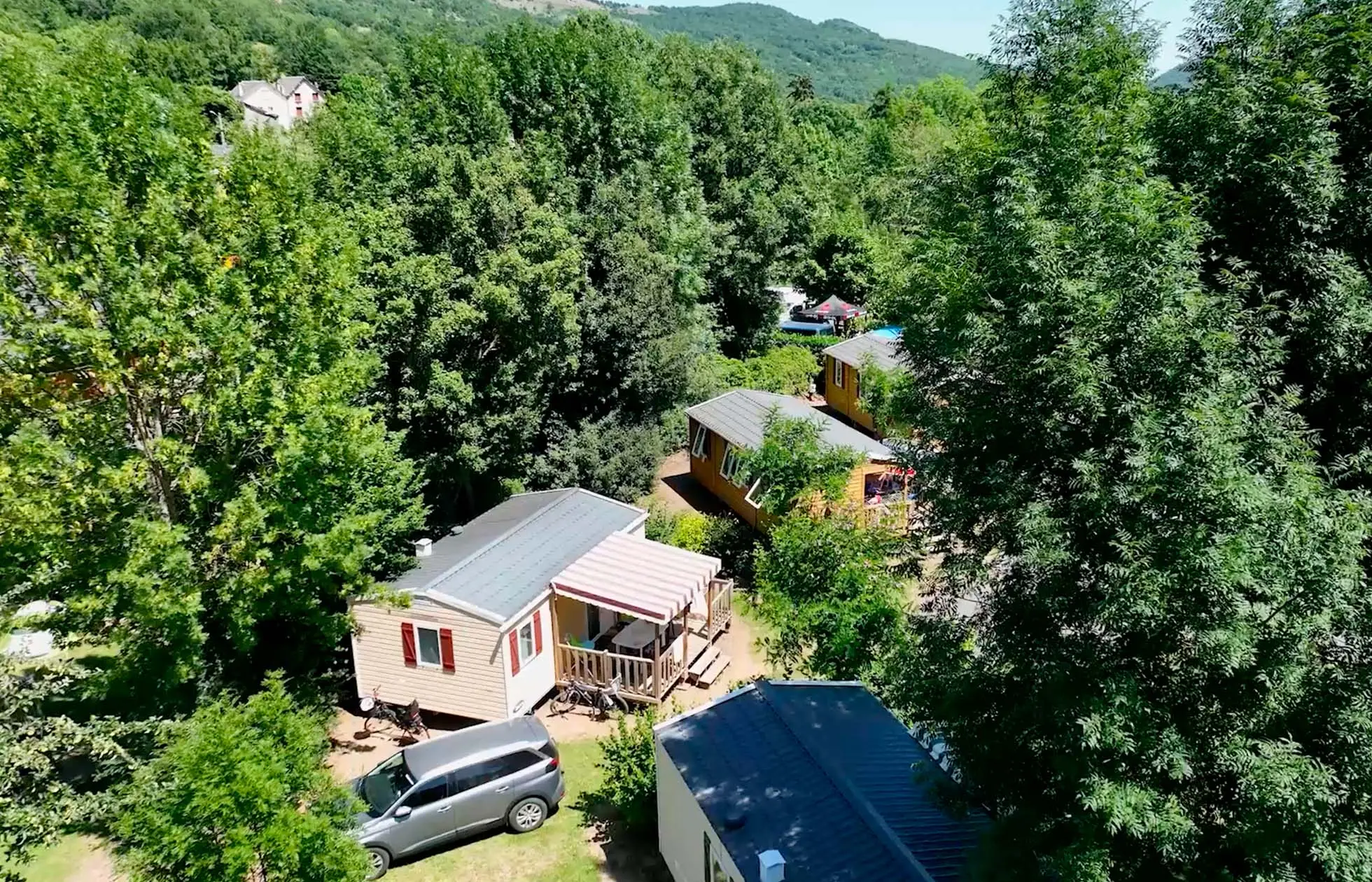 19 - Camping La Valée Verte - Hébergement