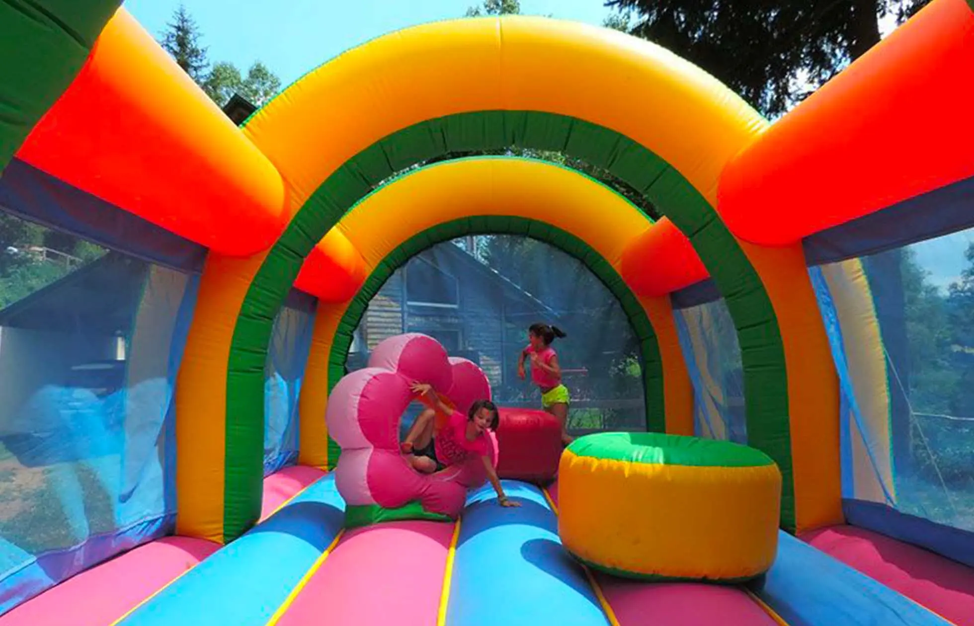 15 - Camping Le Belvédère - Aire de jeux