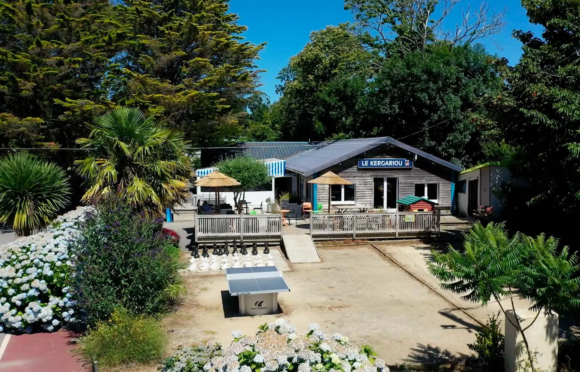 21 - Camping Le Kergariou - Service