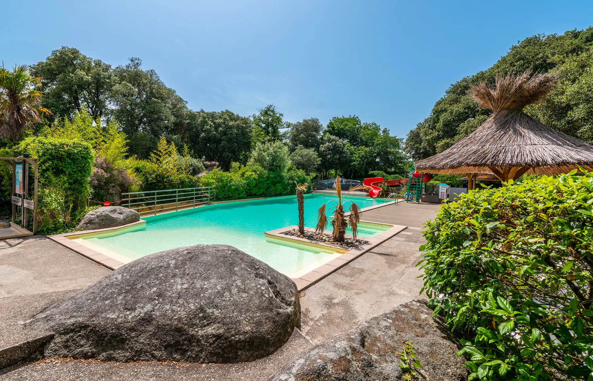 08 - Camping Le Martinet Rouge - Piscine