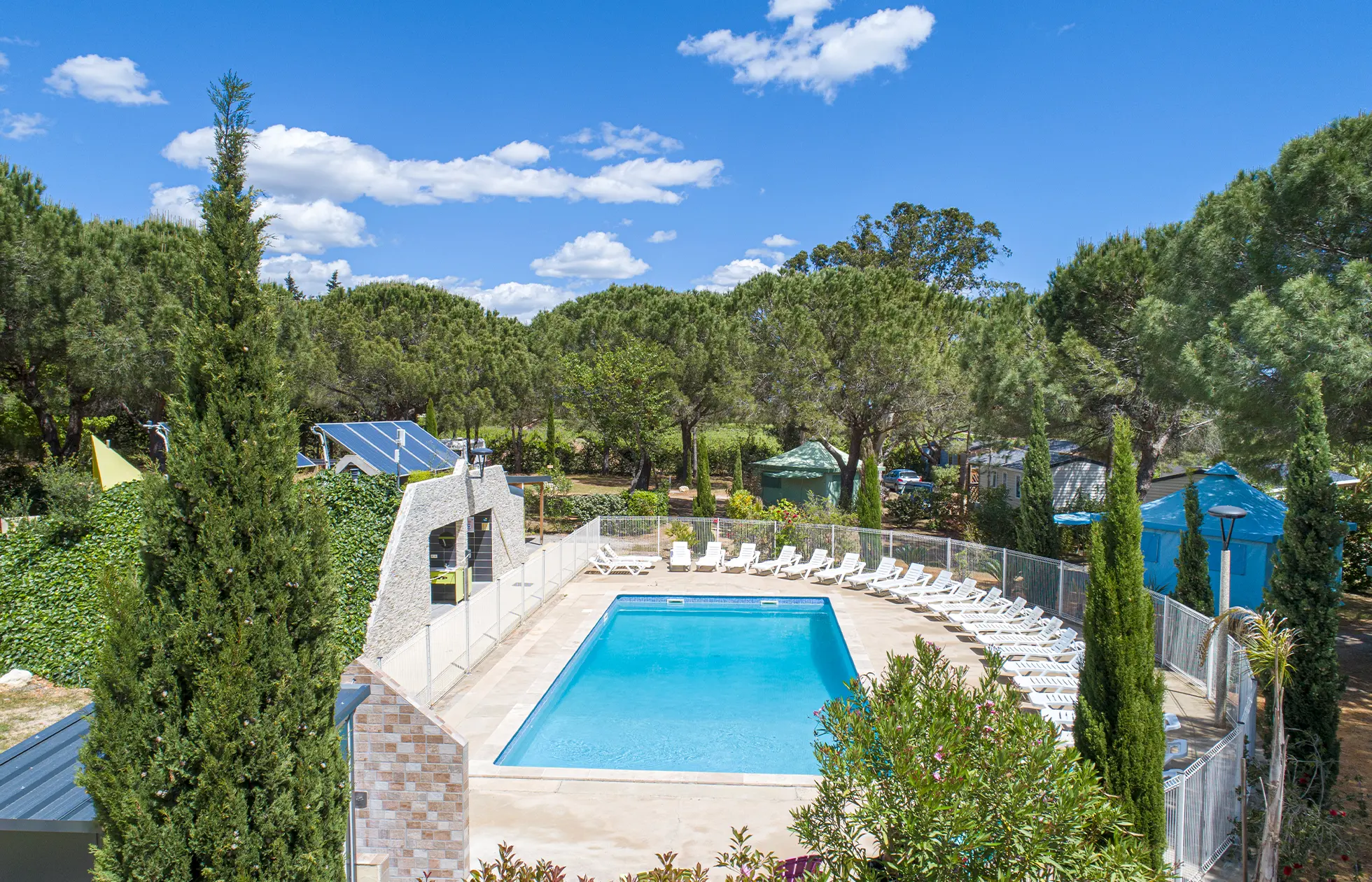 07 - Camping Le Mas de Mourgues - Piscine