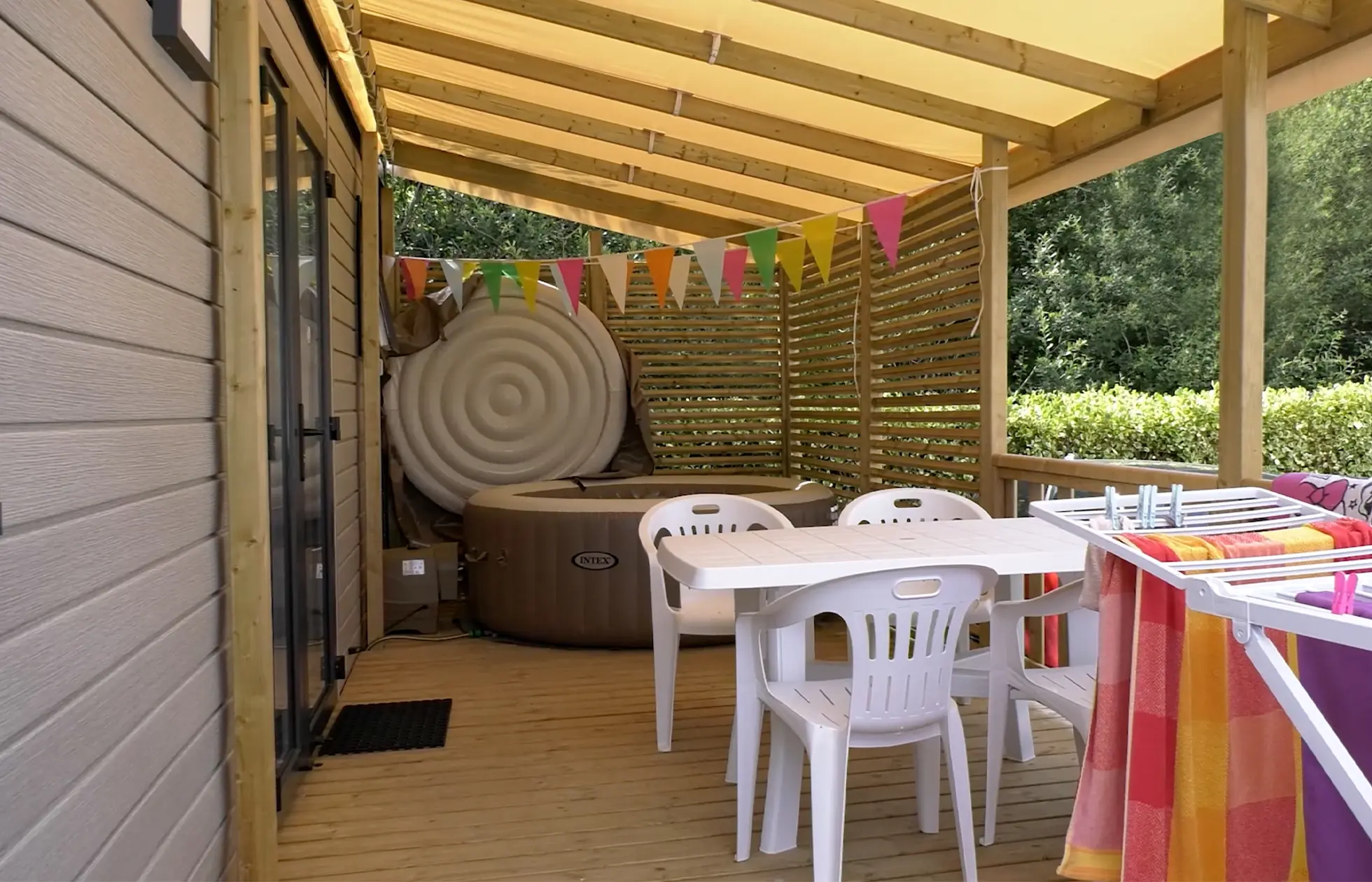 Camping Le Mât - Hébergement 2