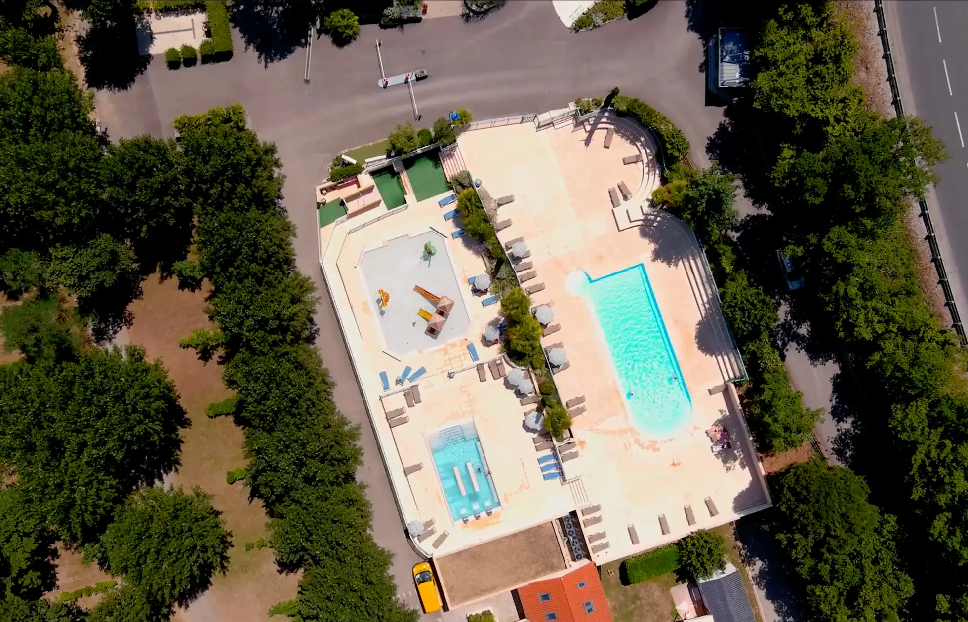04 - Camping Le Peyrelade - Piscine