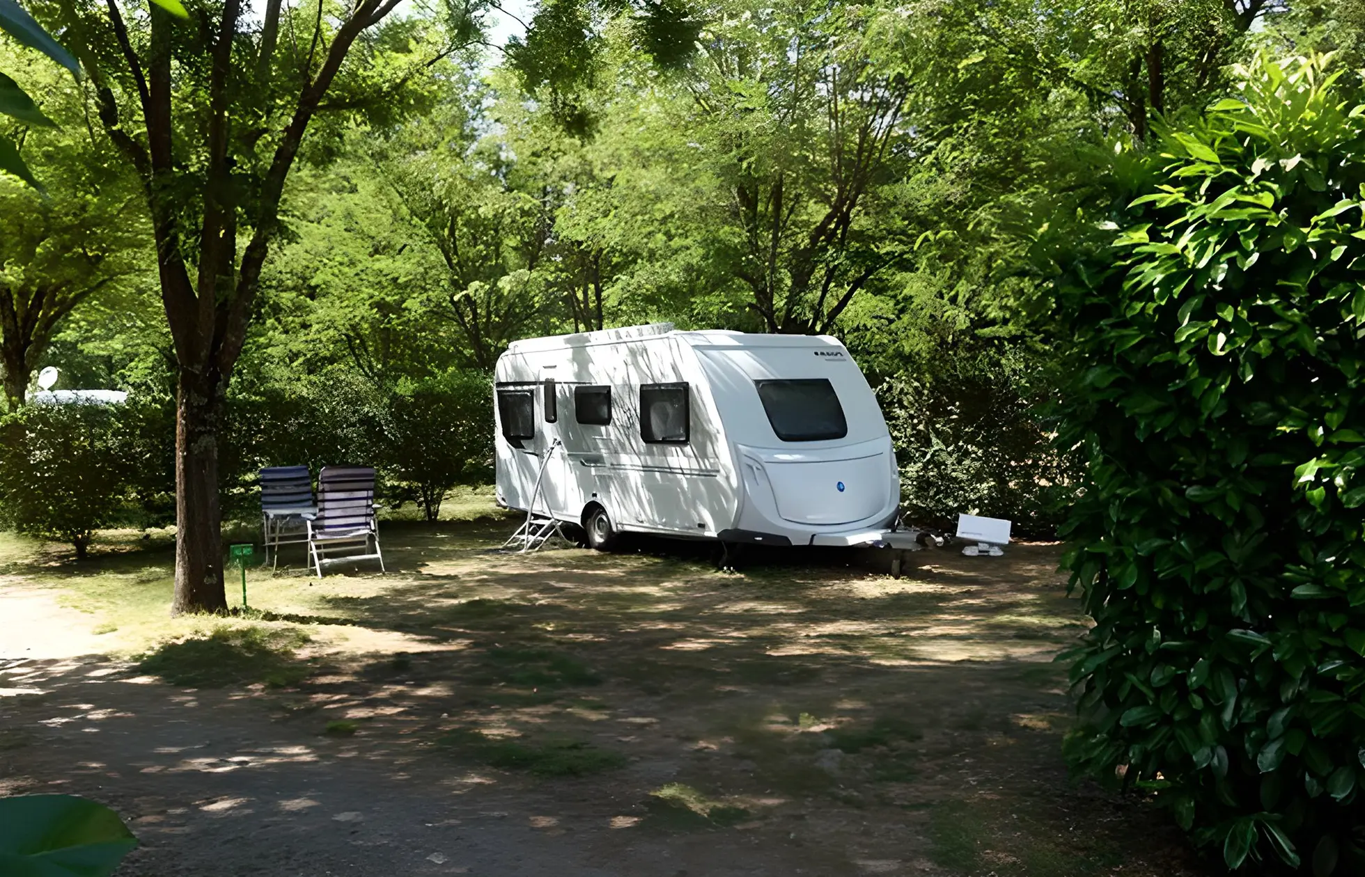 19 - Camping Le Plan d'eau -_