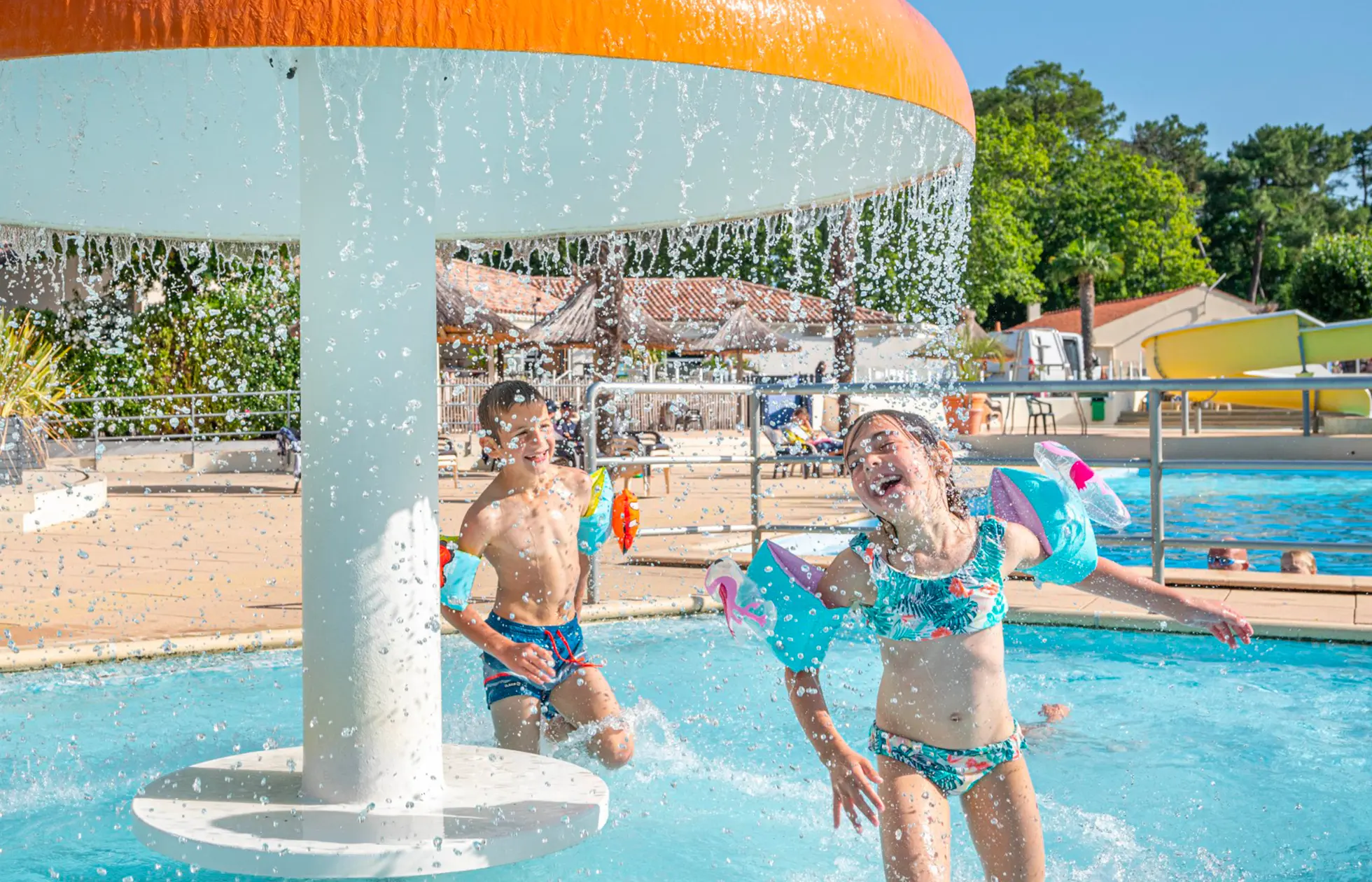 08 - Camping Les Biches - Piscine