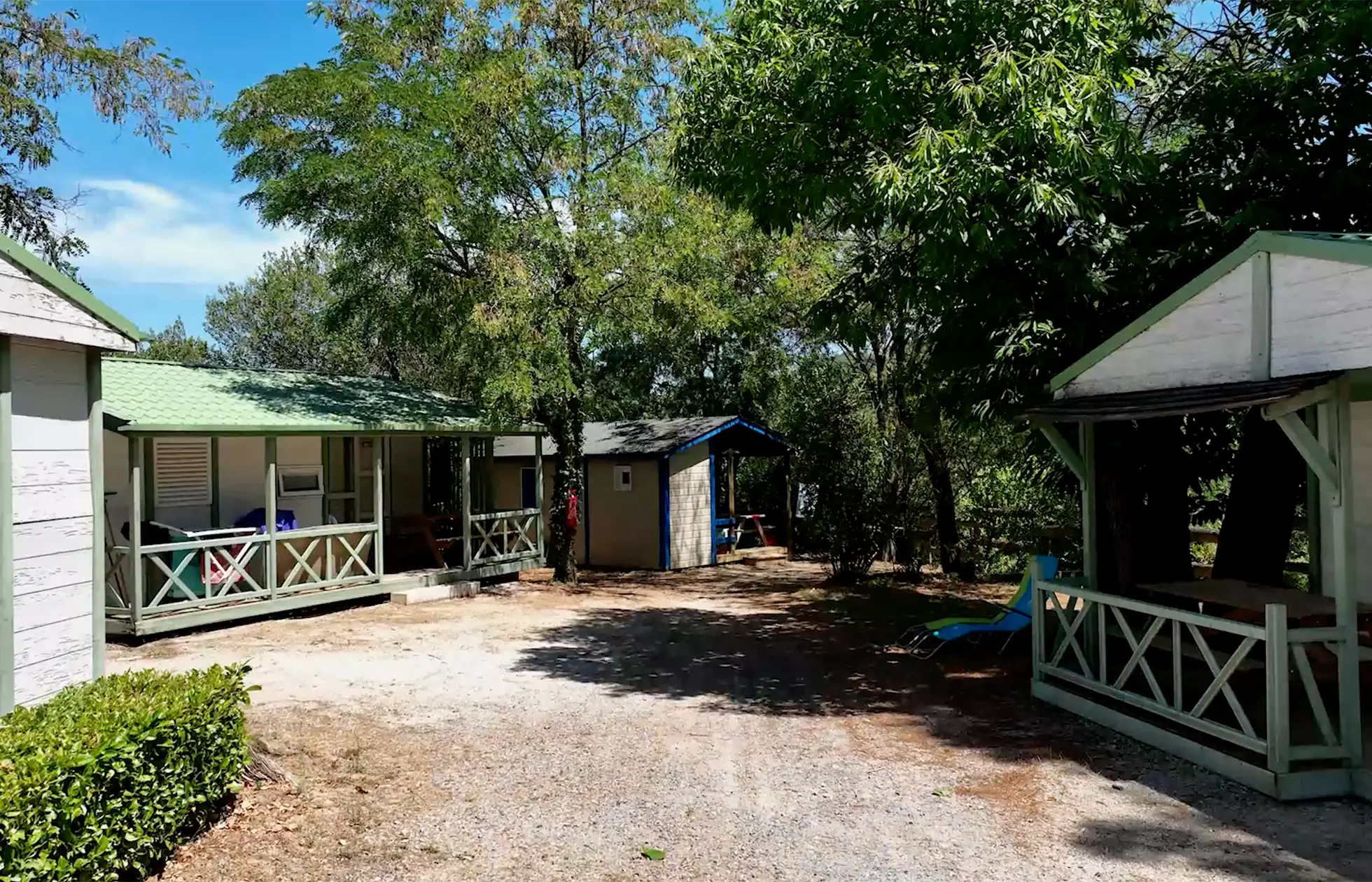 14 - Camping Les Fauvettes - Hébergement