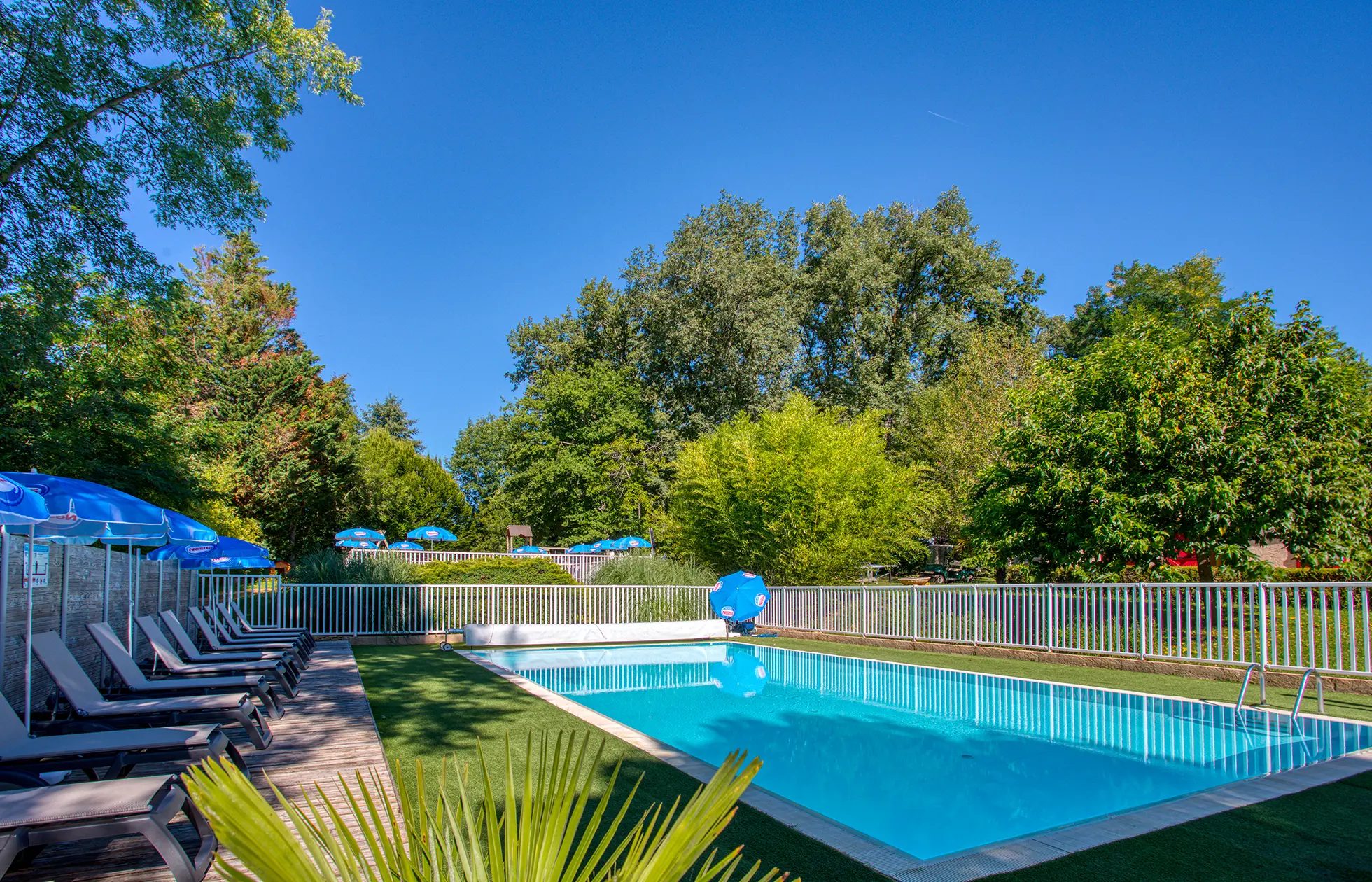03 - Camping Les Nauves - Piscine